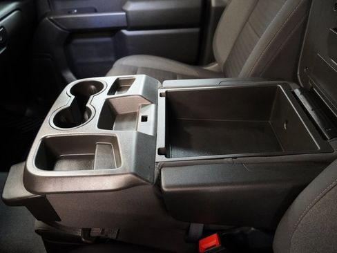 Used 2022 Chevrolet Silverado 1500 Custom image 19