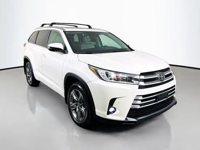 Used 2019 Toyota Highlander Limited Platinum