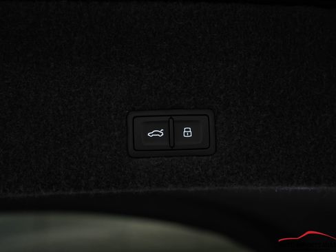 Used 2023 Lamborghini Urus Performante image 78