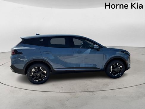 New 2026 Kia Sportage S image 3