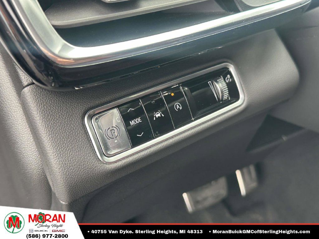 Certified 2025 Buick Envision Sport Touring AWD/4WD image 20