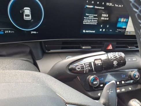 Used 2025 Hyundai Elantra N FWD image 28
