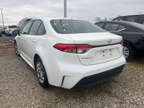 Used 2024 Toyota Corolla LE image 6