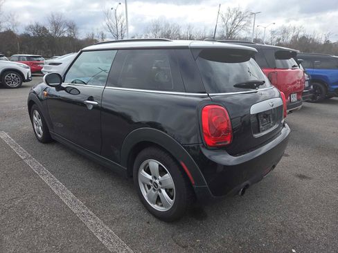 Used 2015 MINI Cooper 2-Door Hardtop image 3