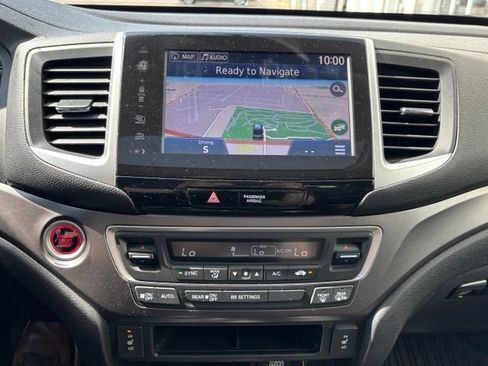 Used 2019 Honda Ridgeline RTL-T image 13