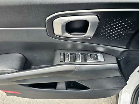 Used 2023 Kia Sorento S w/ Panoramic Sunroof Package FWD image 20