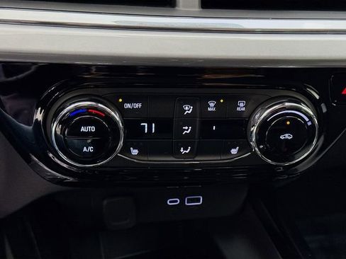 New 2026 Chevrolet Trax LT w/ Driver Confidence Package image 17