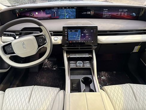 New 2026 Lincoln Nautilus Black Label w/ Jet Appearance Package image 16