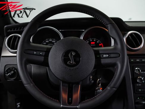 Used 2009 Ford Mustang Shelby GT500 RWD image 28