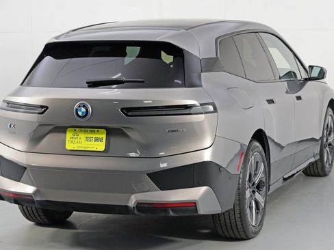 Used 2024 BMW iX xDrive50 w/ Sport Package image 59
