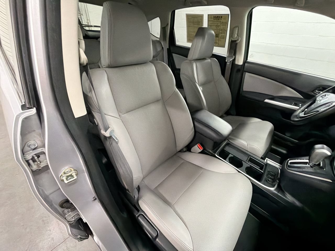Used 2016 Honda CR-V EX-L image 27