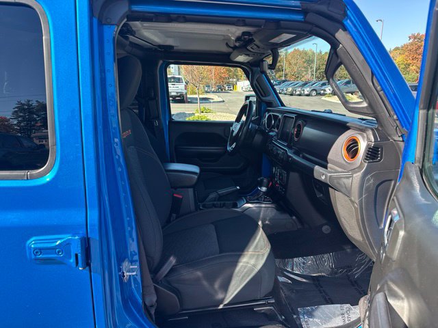 Used 2022 Jeep Gladiator Mojave w/ LED Lighting Group AWD/4WD image 13