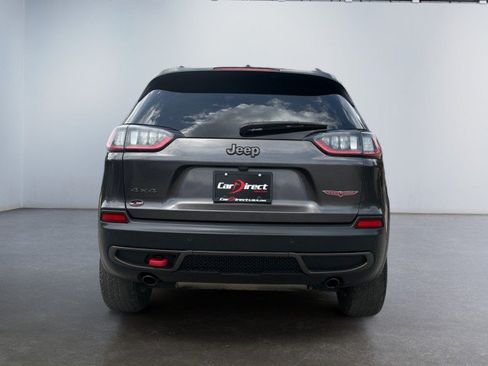 Used 2019 Jeep Cherokee Trailhawk AWD/4WD image 15