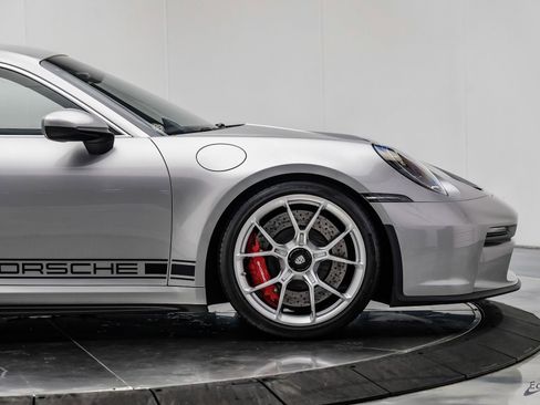 Used 2023 Porsche 911 GT3 RWD image 26