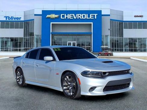 Used 2022 Dodge Charger Scat Pack image 2