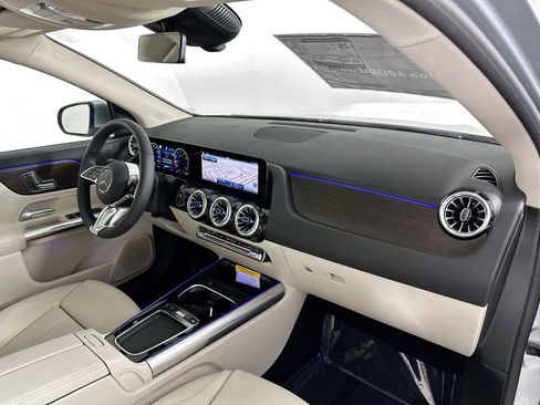 Certified 2026 Mercedes-Benz GLA 250 image 29