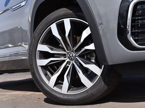 Certified 2023 Volkswagen Atlas Cross Sport SEL Premium R-Line image 3