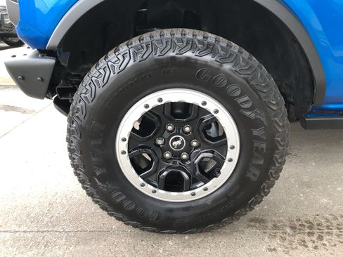 Used 2022 Ford Bronco Badlands AWD/4WD image 4