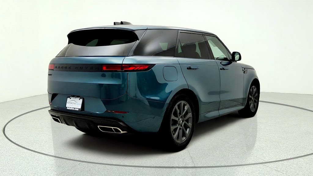 Used 2024 Land Rover Range Rover Sport Dynamic SE AWD/4WD image 5