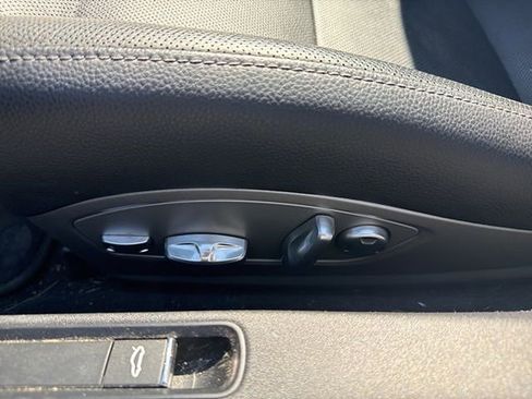 Used 2017 Porsche 718 Boxster S image 23