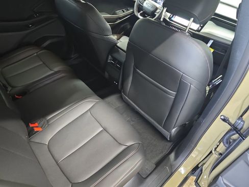 New 2026 Jeep Cherokee Limited AWD/4WD image 12
