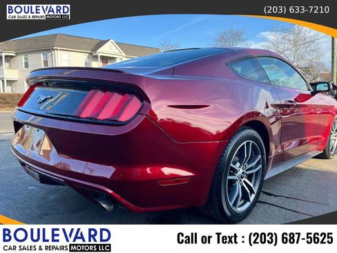 Used 2016 Ford Mustang Coupe image 5