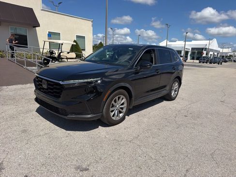 Used 2023 Honda CR-V EX image 1