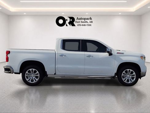 Used 2023 Chevrolet Silverado 1500 LTZ w/ LTZ Premium Package AWD/4WD image 6