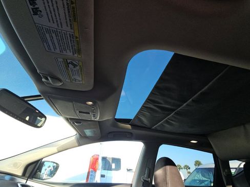 Used 2015 Nissan Murano SV w/ Premium Package image 28