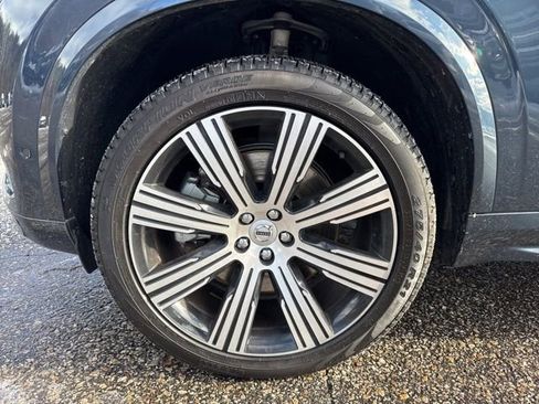 Certified 2024 Volvo XC90 T8 Ultimate w/ Protection Package image 11
