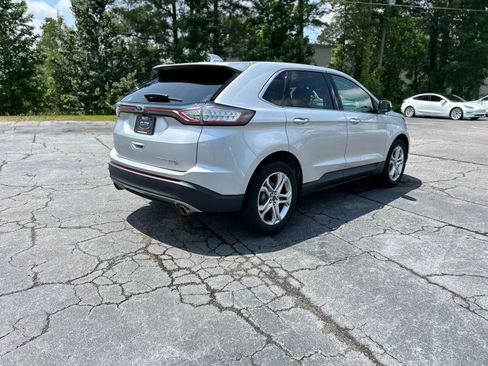 Used 2017 Ford Edge Titanium w/ Equipment Group 301A image 6