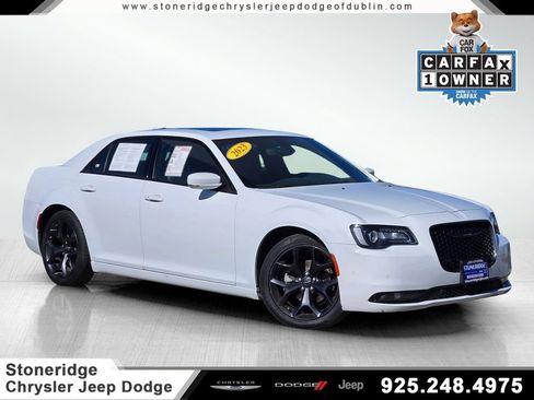 Used 2023 Chrysler 300 S RWD image 1