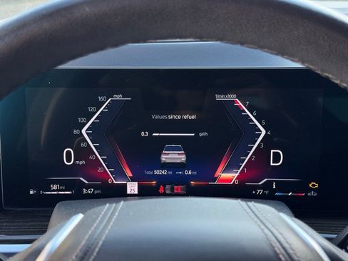 Used 2023 BMW X7 xDrive40i image 9