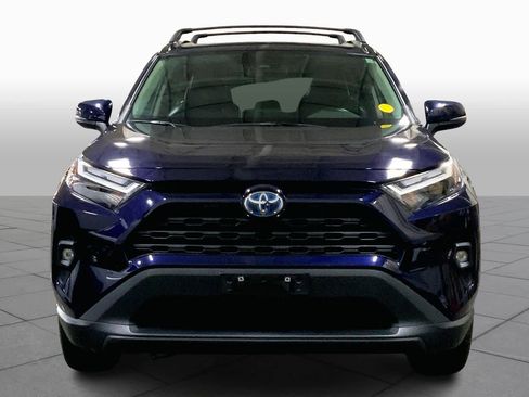 Used 2023 Toyota RAV4 XLE Premium image 4