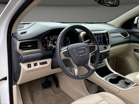 Used 2022 GMC Acadia Denali AWD/4WD image 19
