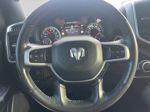 Used 2022 RAM 1500 Big Horn AWD/4WD image 25