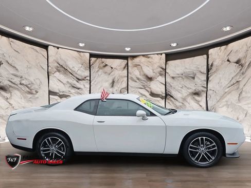 Used 2019 Dodge Challenger GT w/ Plus Package AWD/4WD image 4