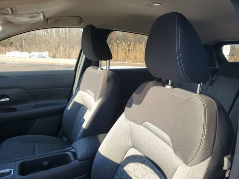 New 2026 Nissan Kicks SV image 9