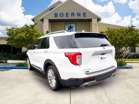 Used 2023 Ford Explorer Limited w/ Limited Technology Package image 3