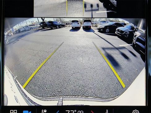 Certified 2024 Volvo XC90 B6 Ultimate w/ Lounge Package image 30