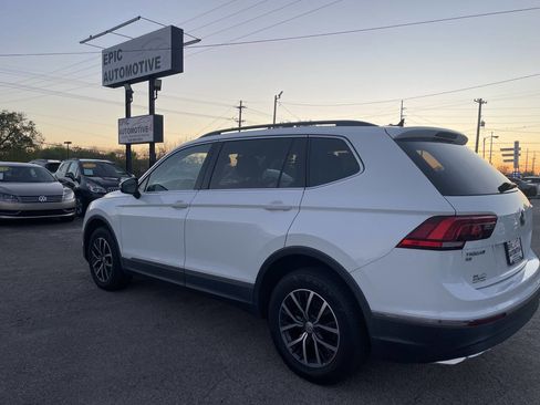 Used 2020 Volkswagen Tiguan SE image 9
