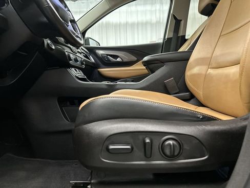 Used 2018 GMC Terrain SLT w/ Preferred Package AWD/4WD image 18