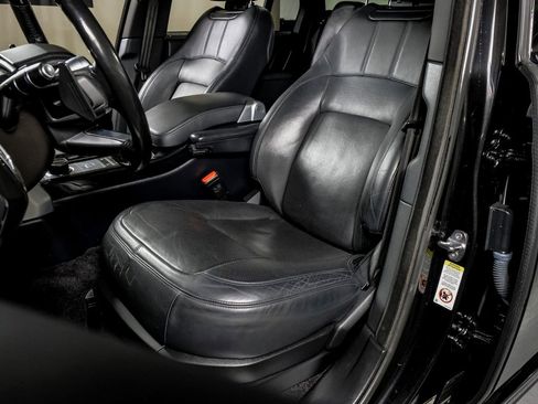 Used 2019 Land Rover Range Rover Supercharged image 27