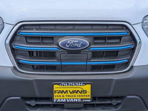 Used 2023 Ford E-Transit Medium Roof RWD image 3