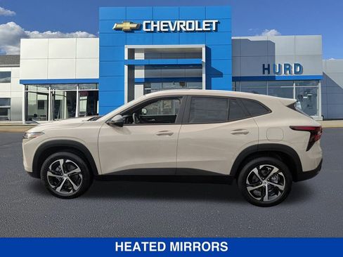 New 2026 Chevrolet Trax RS w/ Sunroof Package image 7