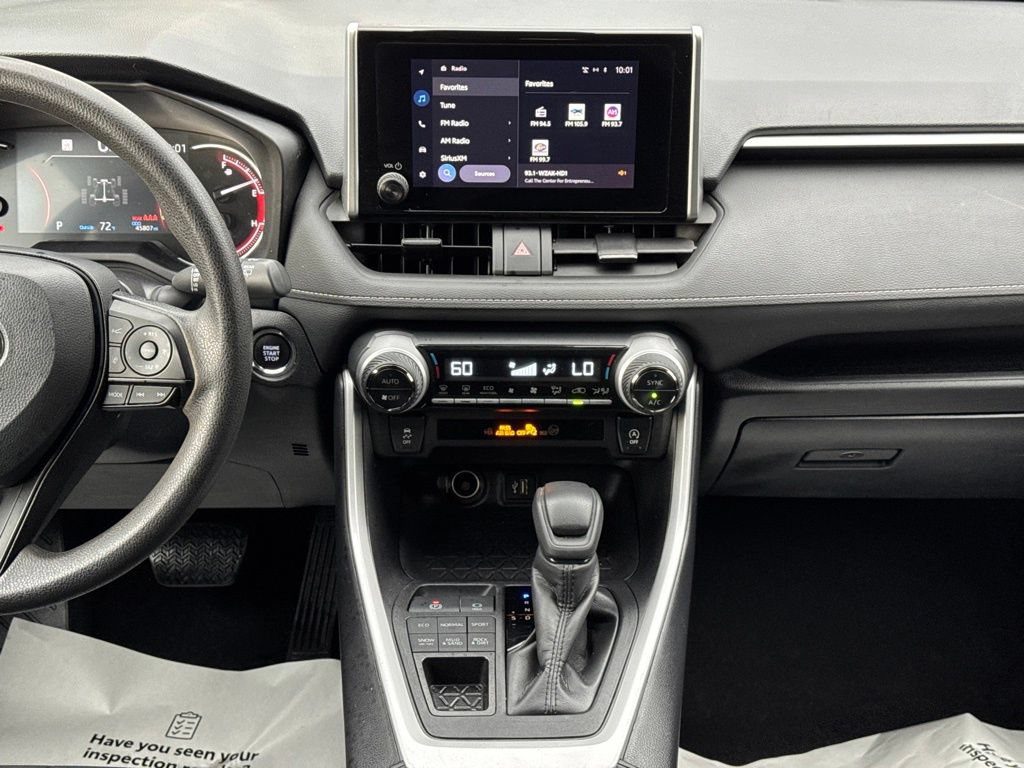 Certified 2025 Toyota RAV4 XLE AWD/4WD image 19