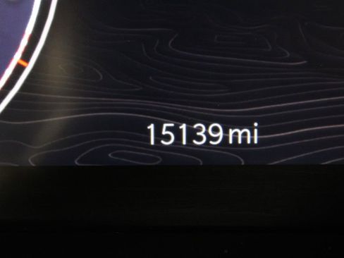 Used 2025 Jeep Grand Cherokee Overland w/ Adv Protech Group III image 28