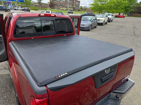 Used 2019 Nissan Frontier SV image 40