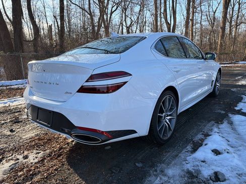 Used 2026 Genesis G70 2.5T Prestige image 3