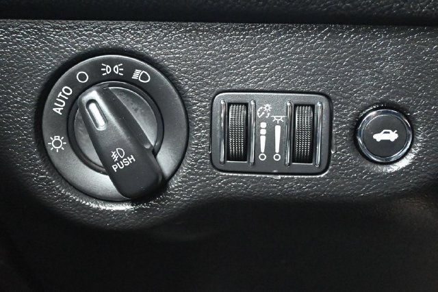 Used 2021 Dodge Challenger R/T Scat Pack RWD image 23